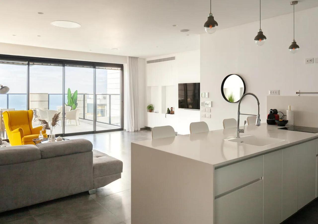 Oַ&O Group- Luxury Penthouse Jacuzzi Sea 36 Floor Apartment Bat Yam Luaran gambar