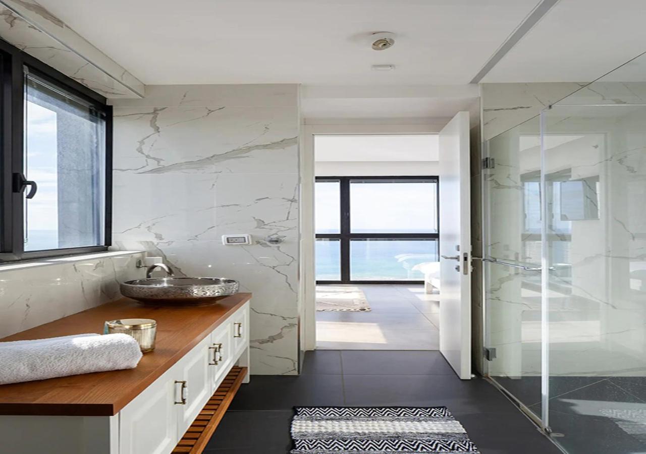 Oַ&O Group- Luxury Penthouse Jacuzzi Sea 36 Floor Apartment Bat Yam Luaran gambar