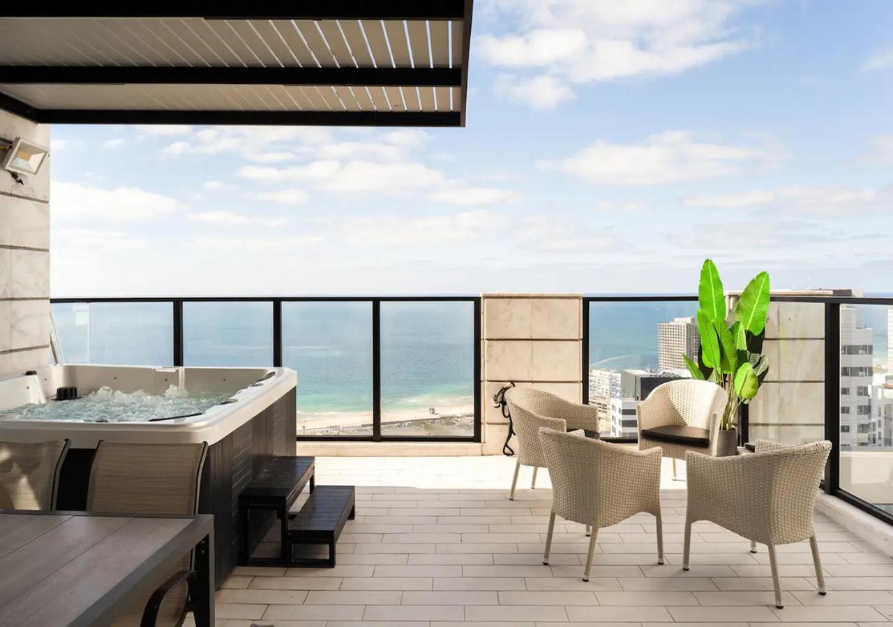 Oַ&O Group- Luxury Penthouse Jacuzzi Sea 36 Floor Apartment Bat Yam Luaran gambar