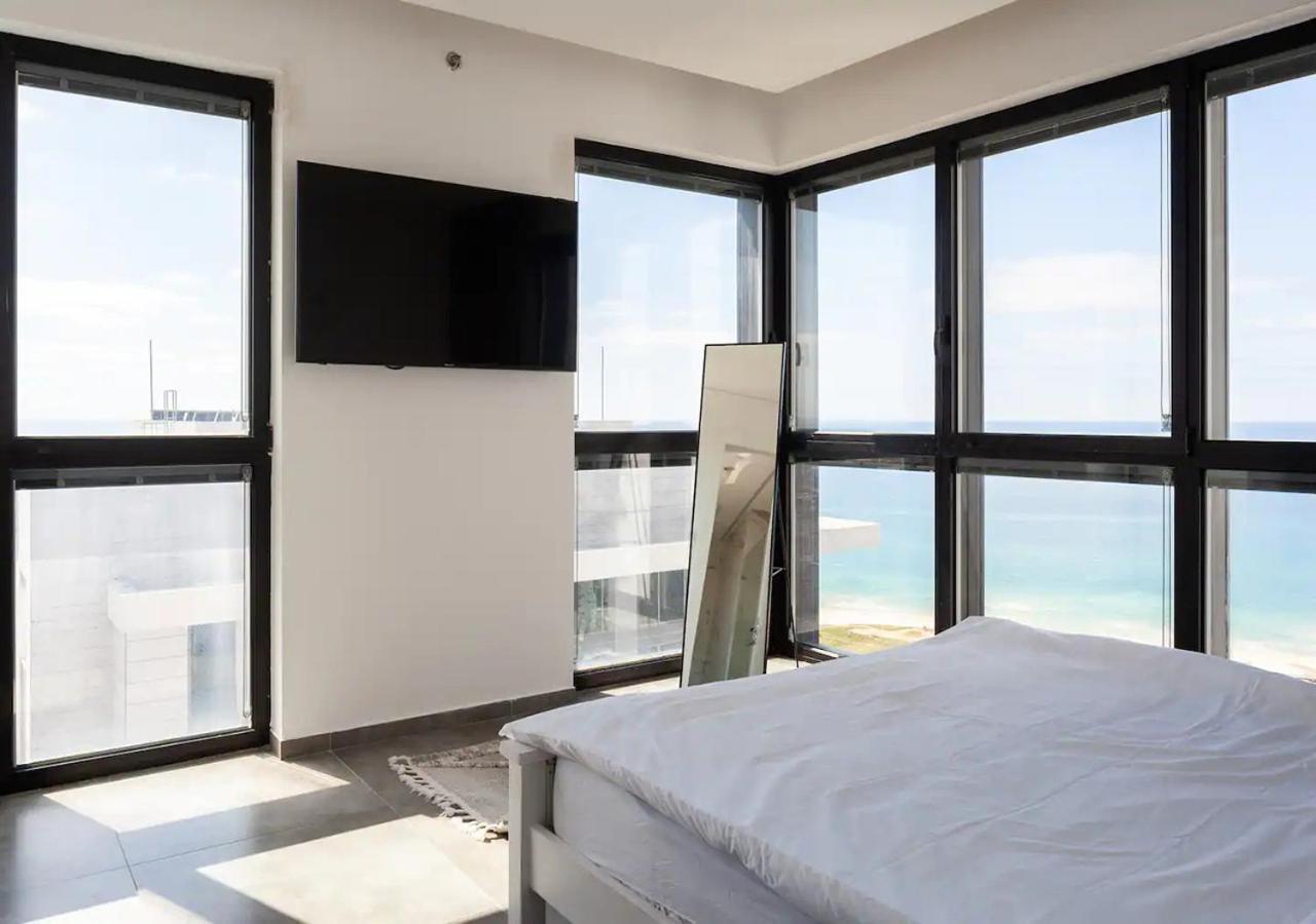 Oַ&O Group- Luxury Penthouse Jacuzzi Sea 36 Floor Apartment Bat Yam Luaran gambar